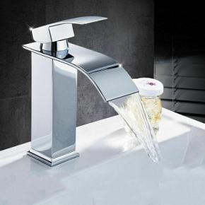 Waterfall basin faucet